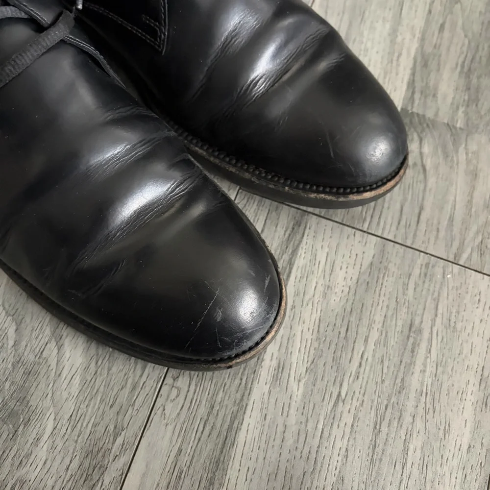 Tod's Black Leather Chukka Boots
